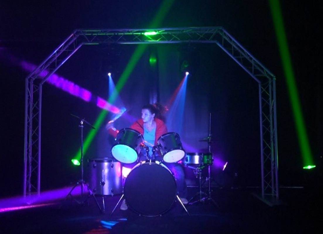 TRUSST QT-ARCH KIT 7.8 FT Portable DJ Lighting 35 mm Truss System - Open Box