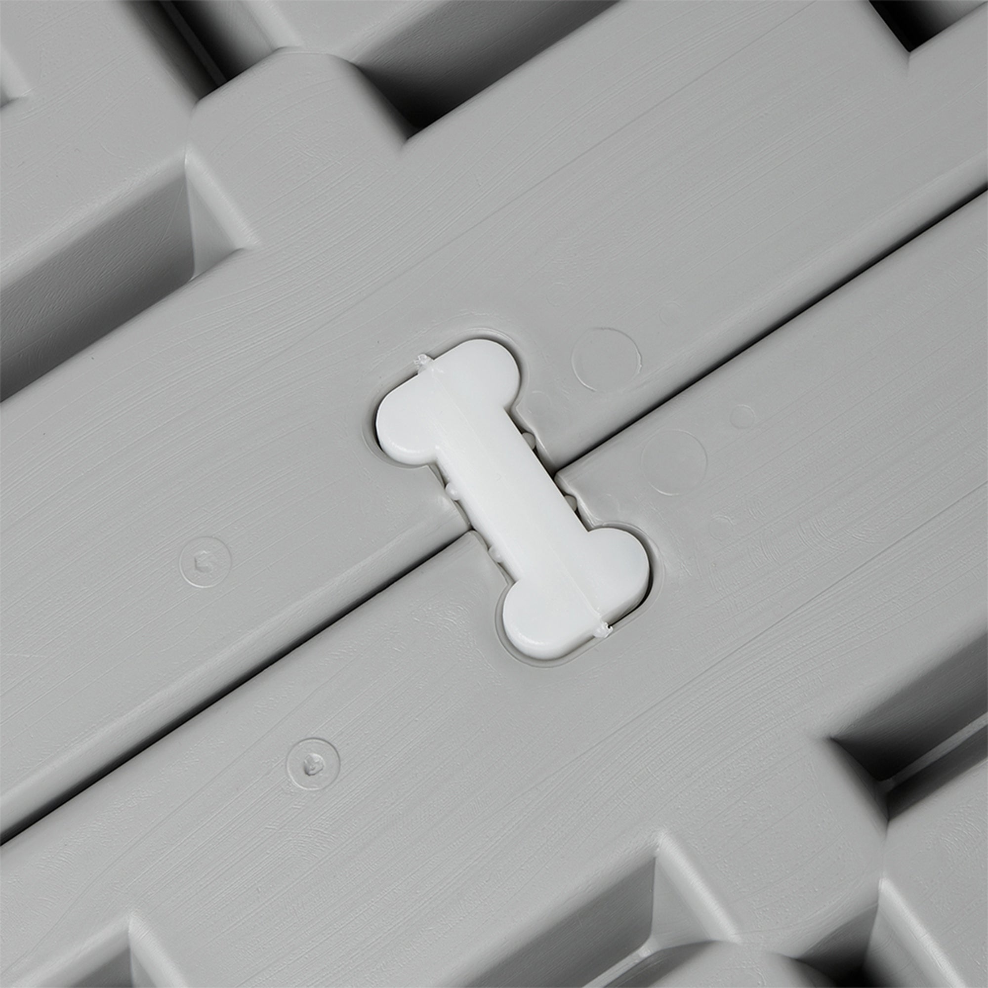 Confer Plastics Handi Spa Pad 32" x 48" Connectable Hot Tub Mat, Gray (6 Pack) - VMInnovations