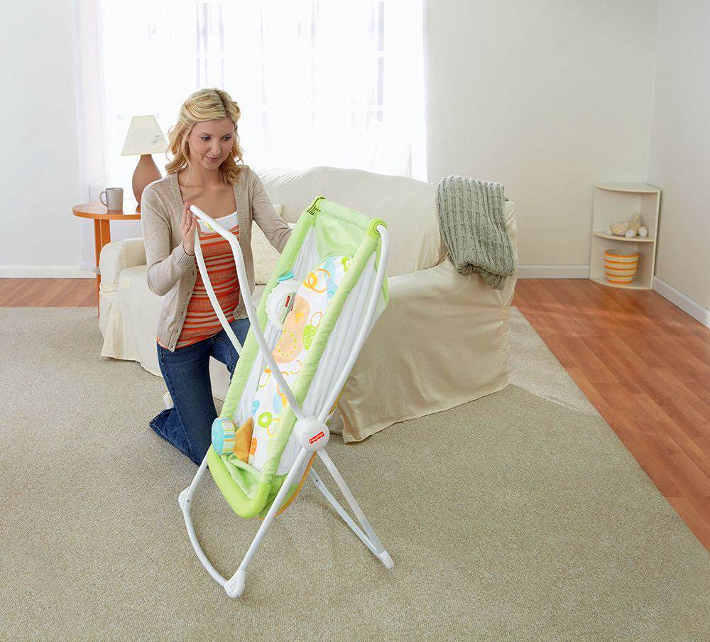 Fisher Price X7757 Rock with Me Portable Baby Infant Bassinet w/ Play Toy, Green
