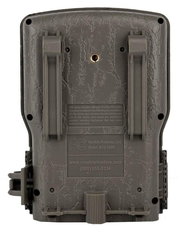 MOULTRIE Game Spy Low Glow Panoramic 150° Game Camera w/ Security Box + SD Card