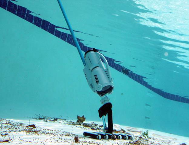 Pool Blaster Pro PRO1500 Battery Powered Swimming Pool Vacuum Cleaner (Used)