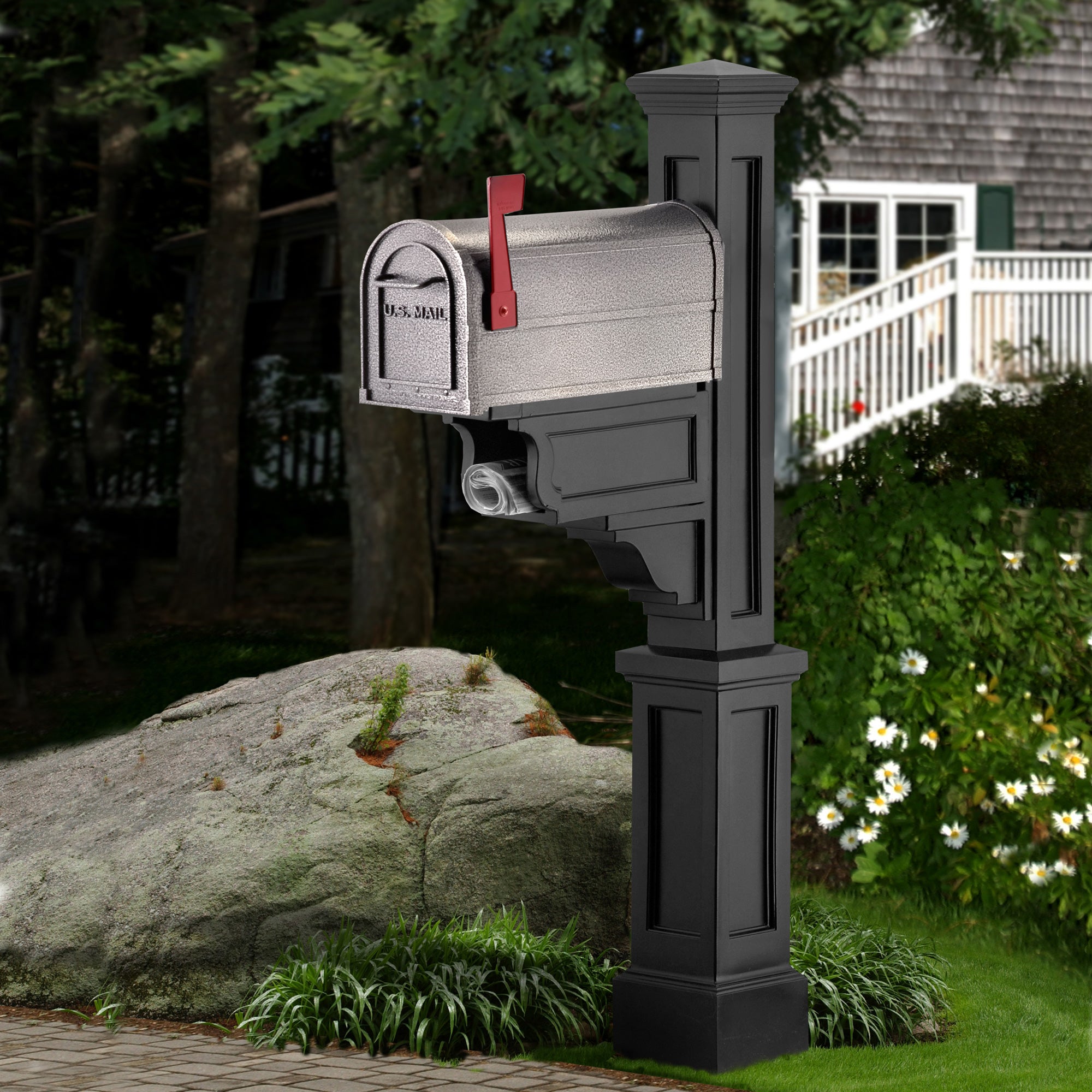 Mayne Outdoor 5810 Dover Plastic Mailbox Post Pole Mount w/ Paper Holder, Black