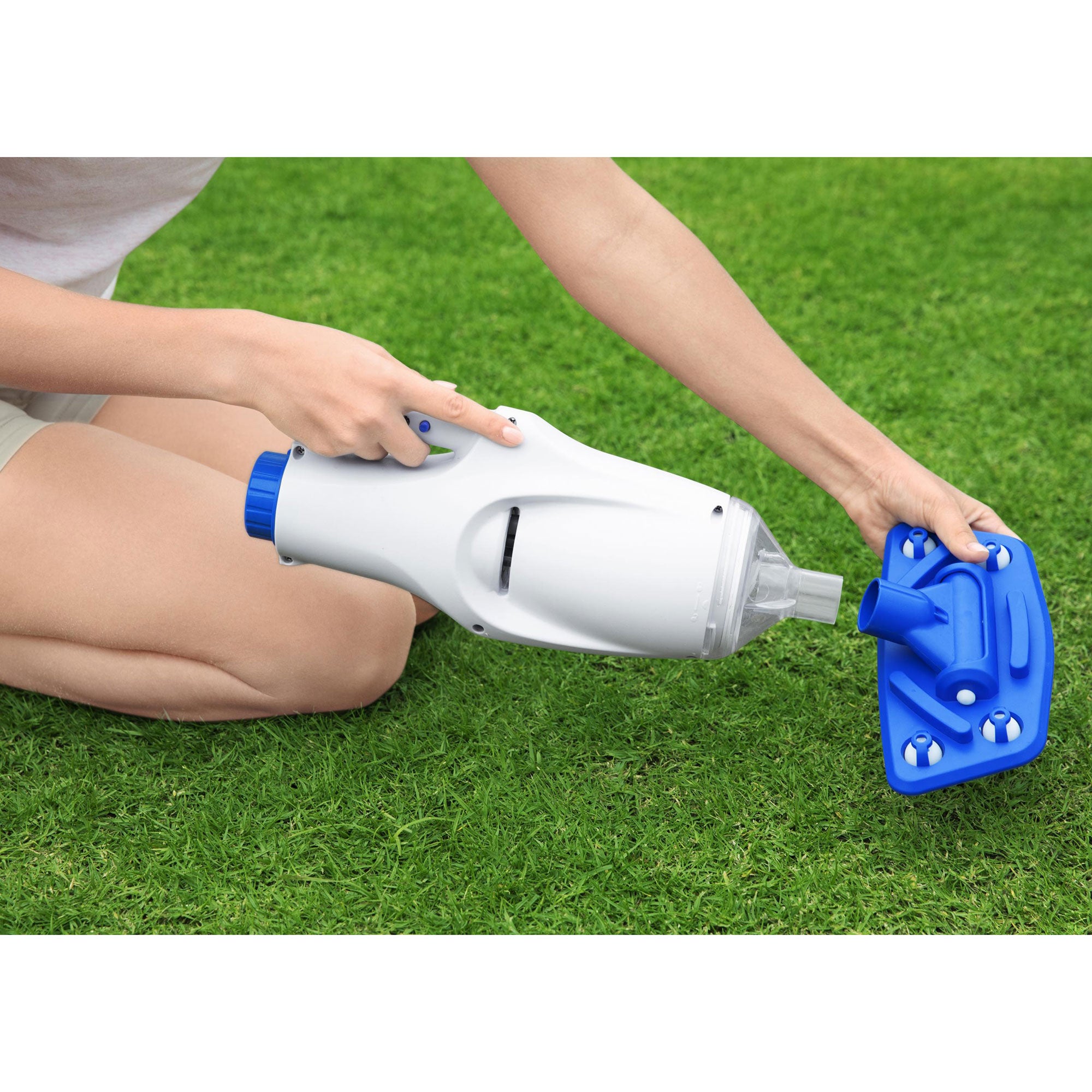 Bestway AquaReach Rechargeable Swimming Pool Maintenance Vacuum Cleaner (Used) - VMInnovations
