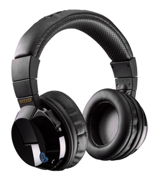 Kicker Cordless Over Ear Bluetooth Headphones + VM Audio Over Ear DJ Headphones