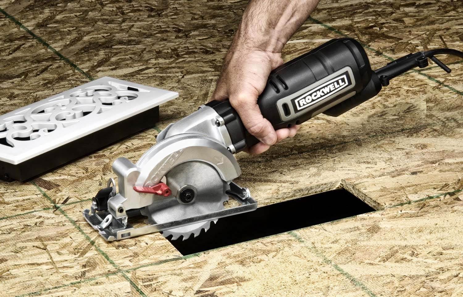 Rockwell 4-1/2" 5 Amp Compact Corded Circular Saw Tool Kit, 3500 RPM - For Parts