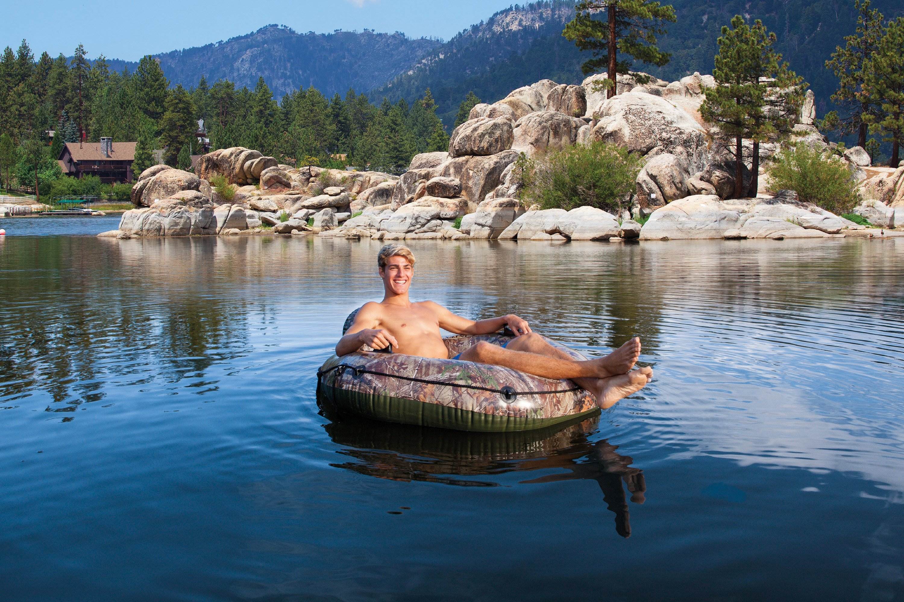 Intex Realtree River Run Tube Connect Lounge Inflatable Floating Raft (Open Box)
