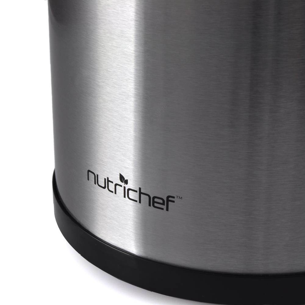 NEW NutriChef PKSJ30 200 Watt Kitchen Vegetable Fruit Countertop Slow Juicer