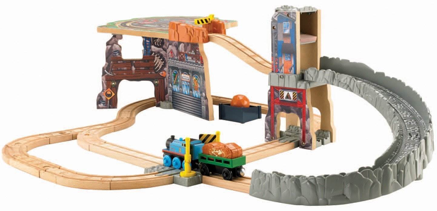 Fisher-Price Thomas Wooden Railway Thomas Fossil Run Brave Train Set - Open Box
