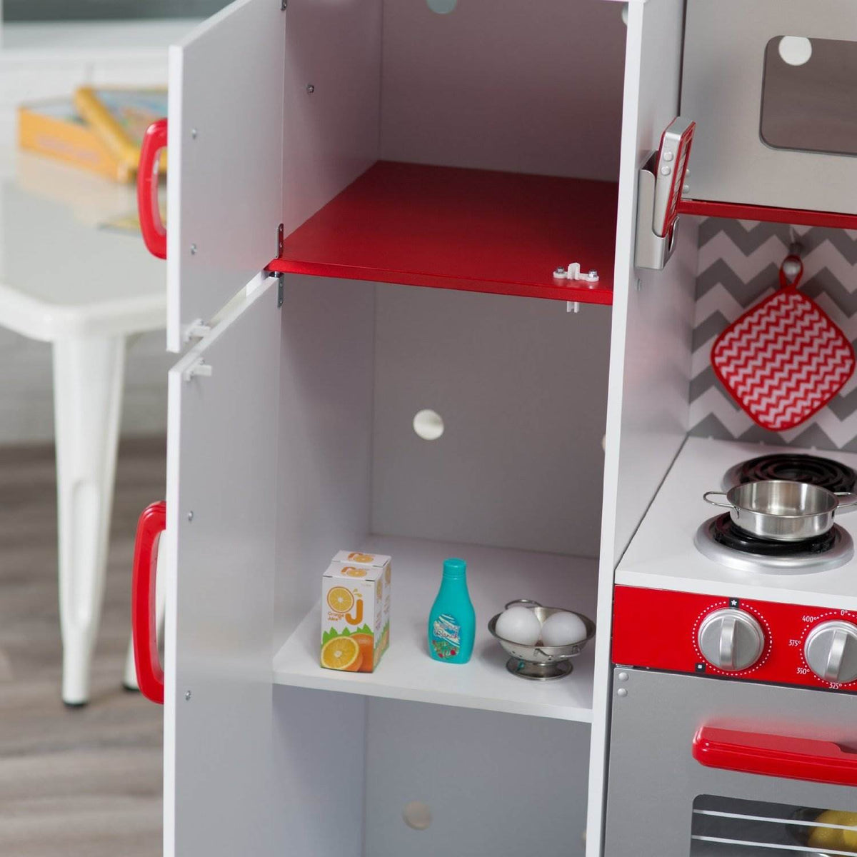 KidKraft Busy Bakin White Children Pretend Play Kids Wooden Kitchen | 53342