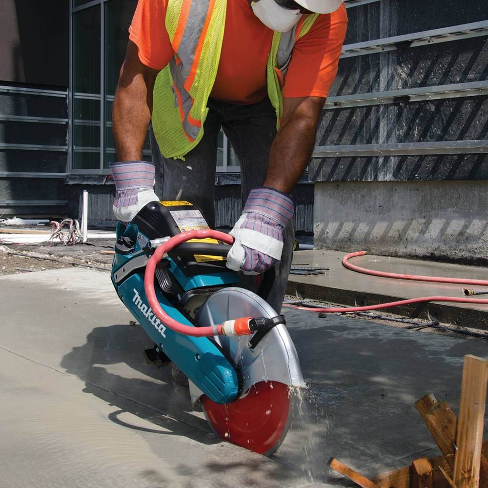 Makita 4.4HP Gas Powered 14" 61cc Cut Off Power Cutter Concrete Saw (Open Box)