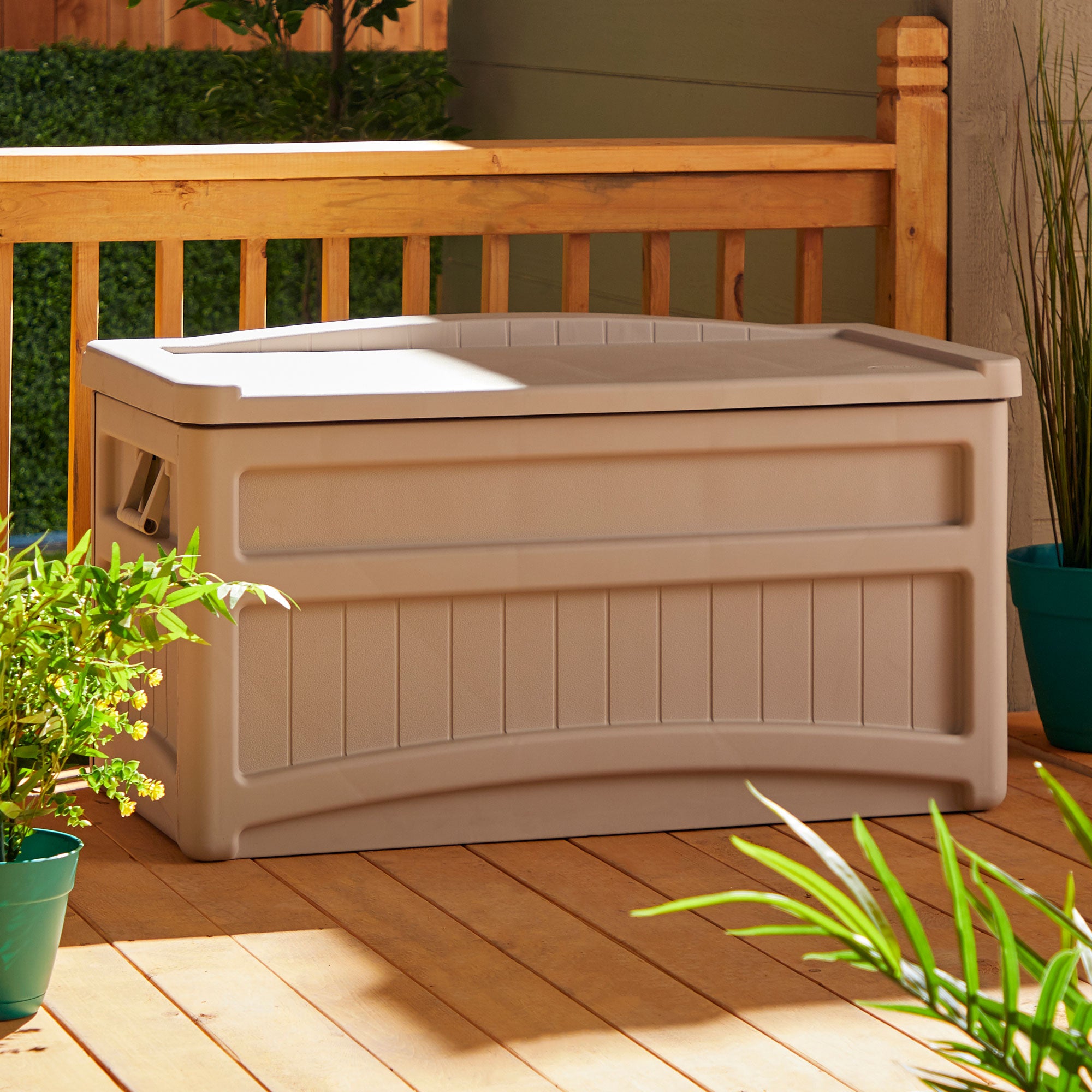 Suncast 73 Gallon Resin Outdoor Patio Storage Deck Box w/ Seat, Taupe (Open Box)