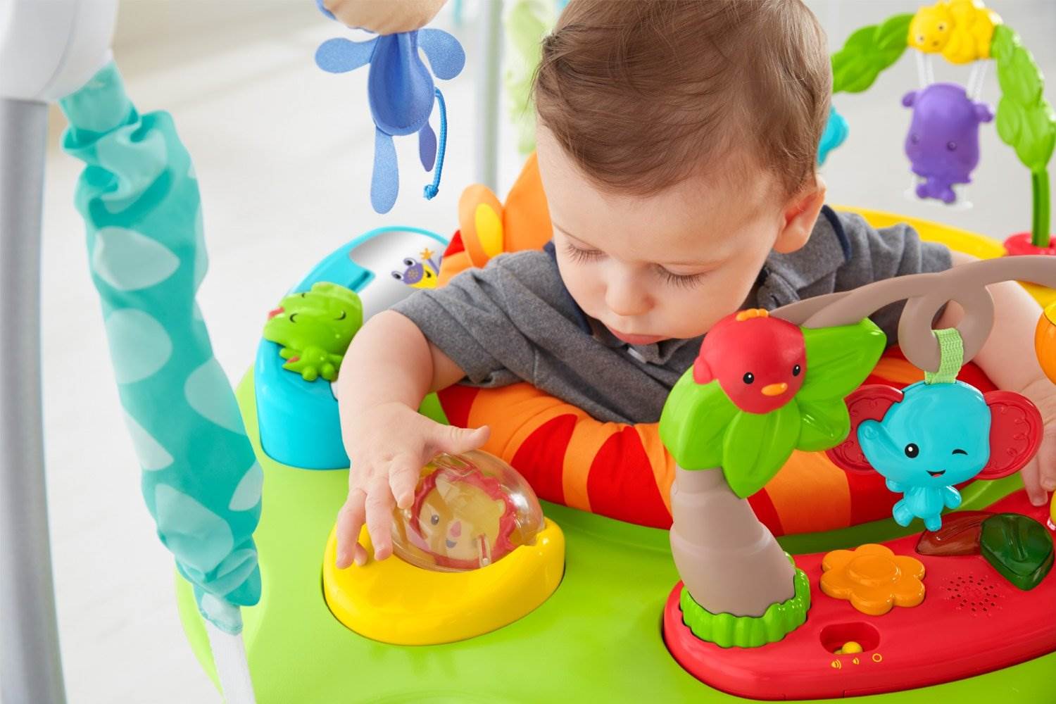 Fisher Price Roarin' Rainforest Colorful Spinning Jumperoo Entertainer | CBV63