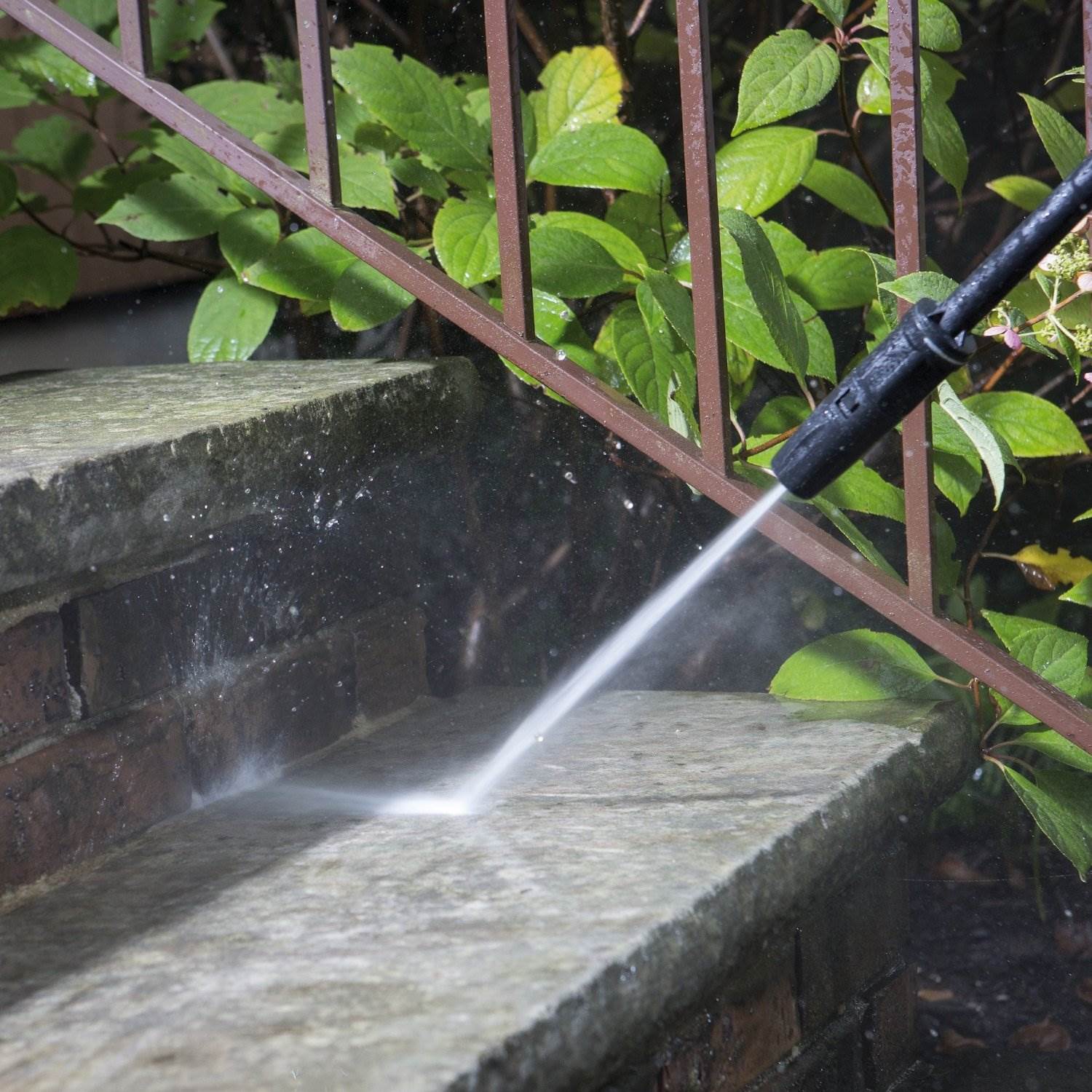 Sun Joe 12.5-Amp 1740 PSI Corded Electric Pressure Washer with Wheels | SPX2000