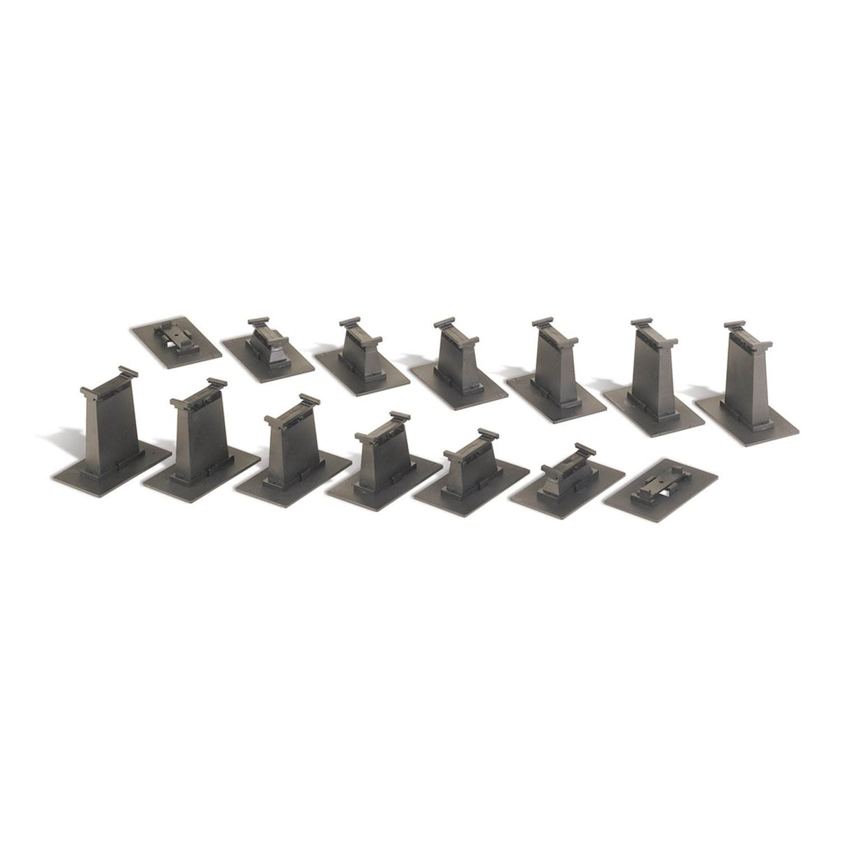 Bachmann Trains 14-Piece E-Z Track HO Scale Graduated Pier Set (Open Package)