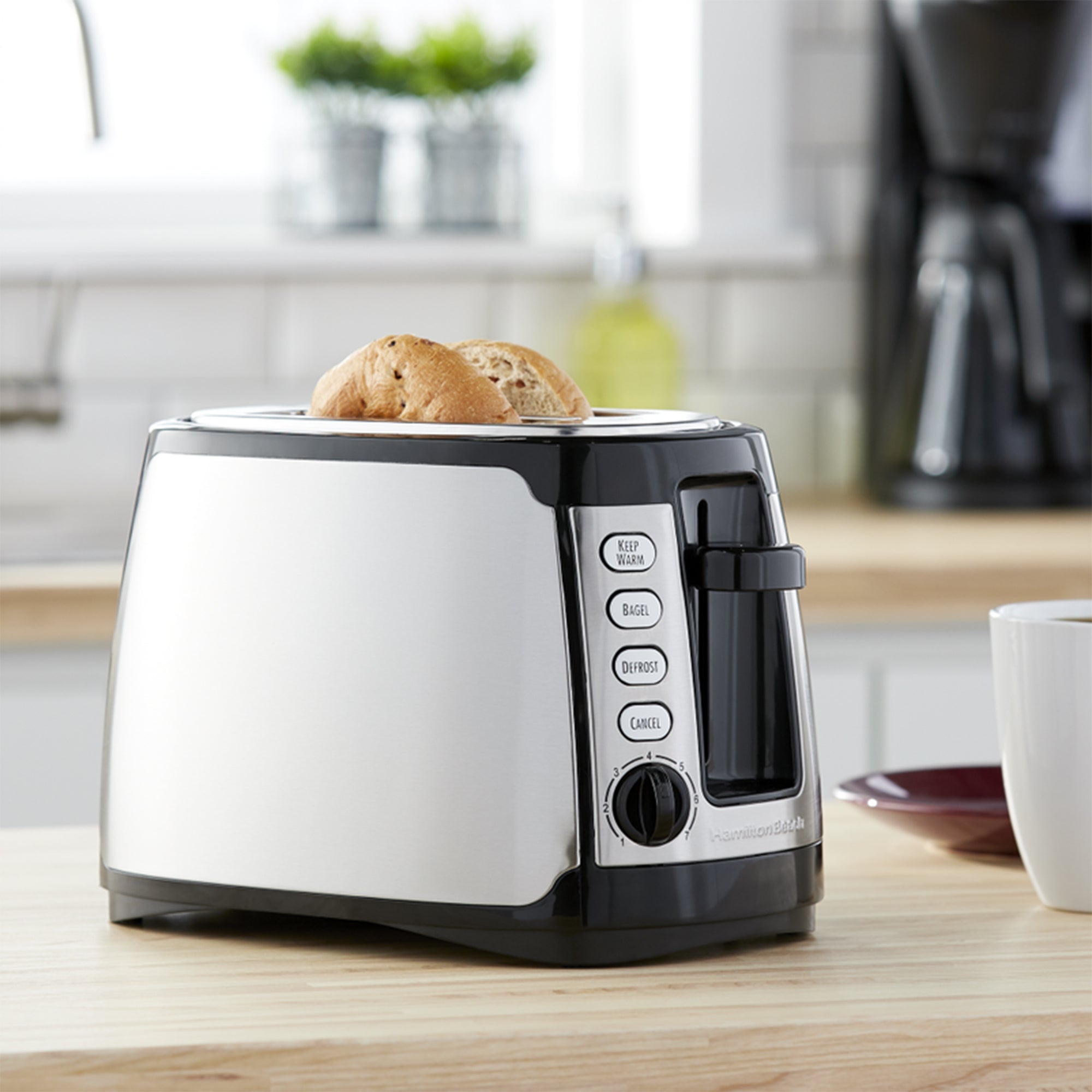 Hamilton Beach Warm 2-Slice Toaster with 8 Toast Settings | Silver (Open Box)