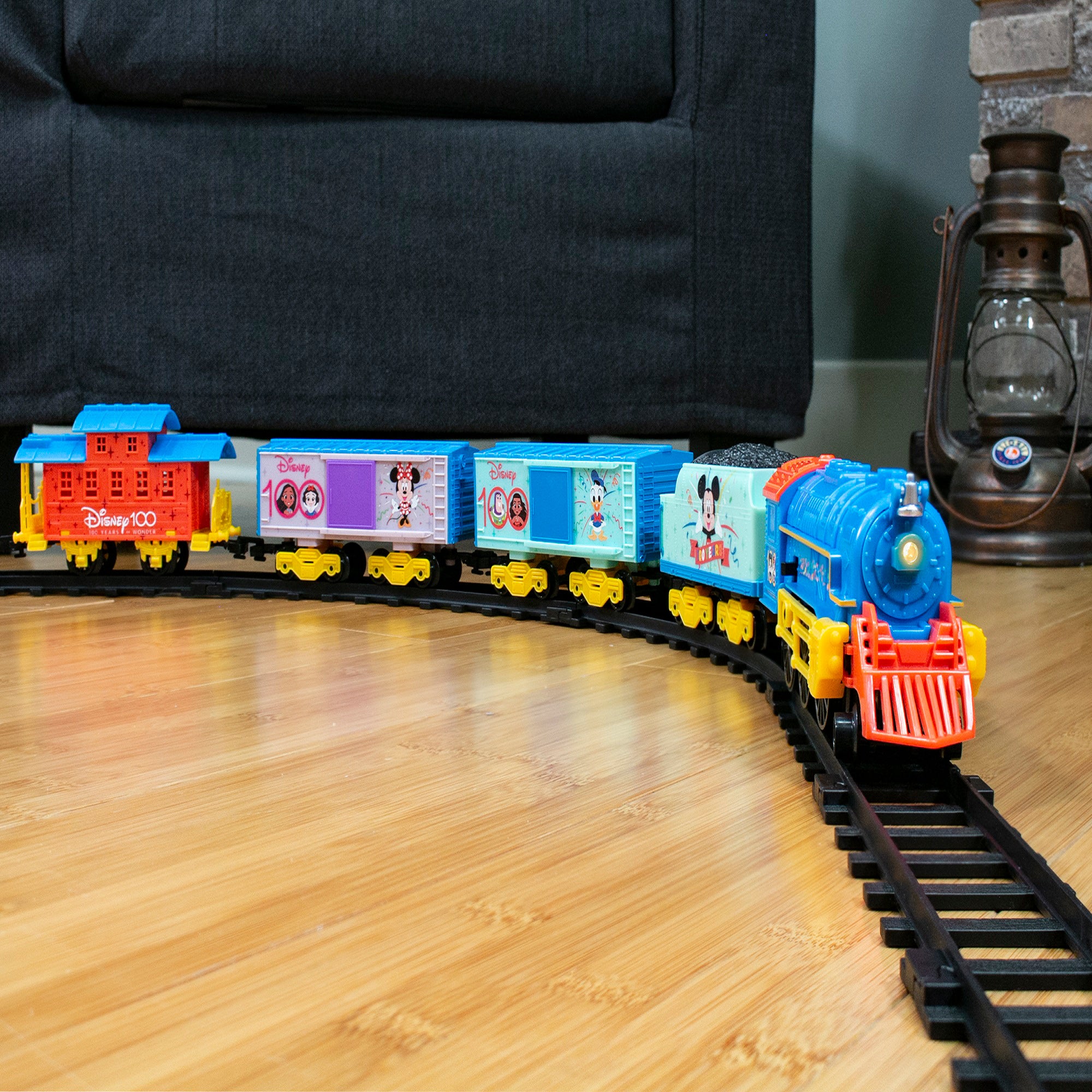 Lionel Trains Disney 100 Yrs of Wonder Battery Operated Ready-To-Play Set (Used) - VMInnovations
