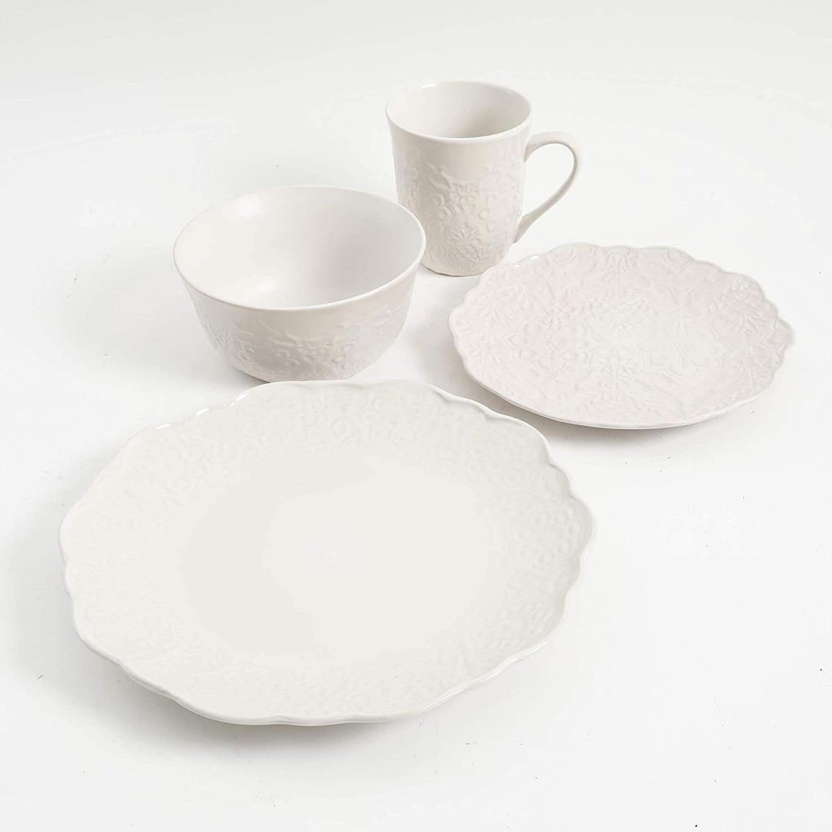 Gibson Elite 16 Piece Reactive Glaze Dinnerware Set (Open Box)