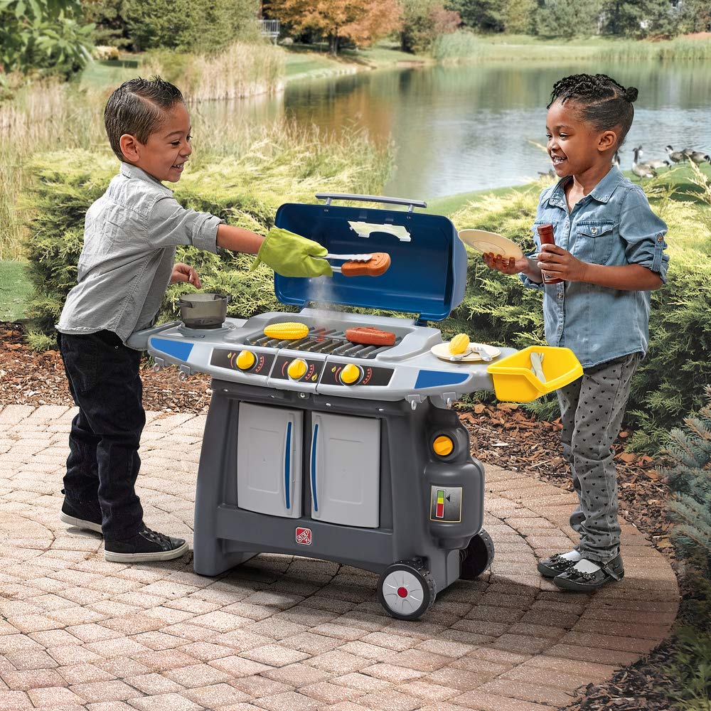 Step2 Pretend Play Battery Powered Sizzle & Smoke Barbecue Grill w/ Cooking Set
