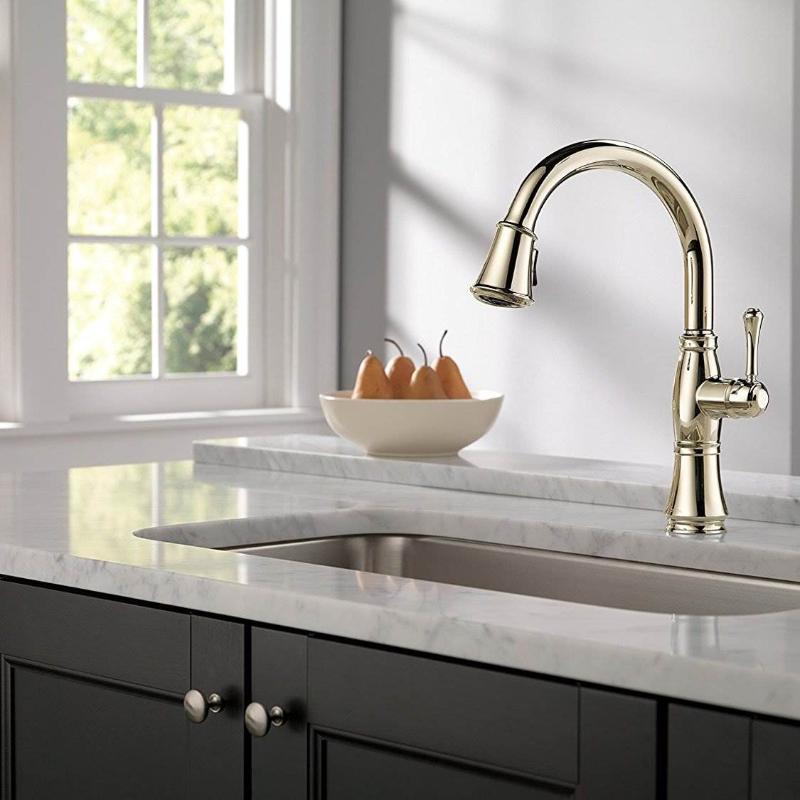 Delta Faucets Cassidy Single Handle Kitchen Faucet, Polished Nickel (Open Box)
