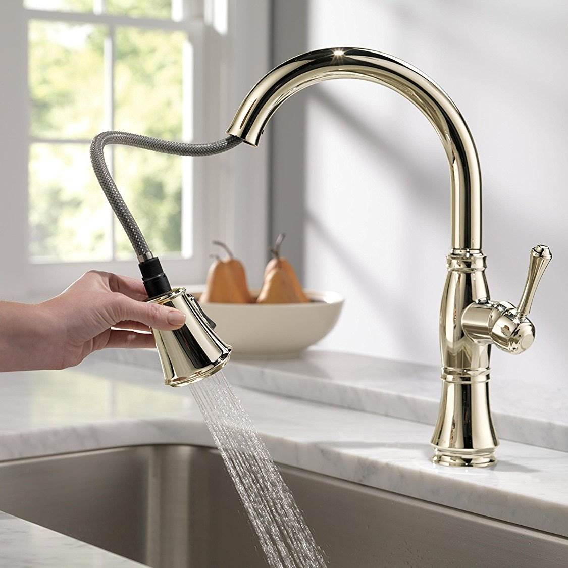 Delta Faucets Cassidy Single Handle Kitchen Faucet, Polished Nickel (Open Box)