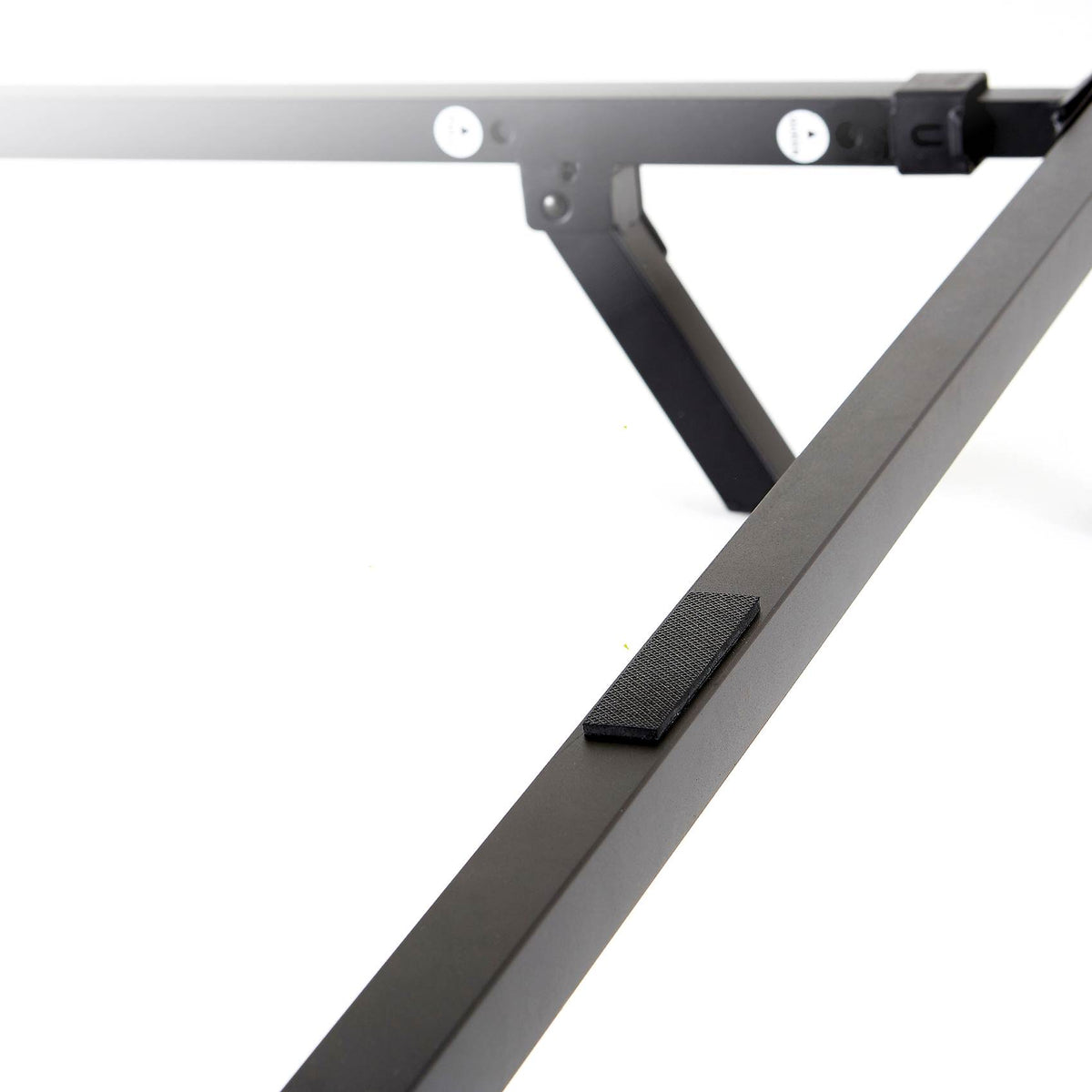 intelliBASE Low Profile Adjustable Twin/Full/Queen Metal Bed Frame (Damaged)
