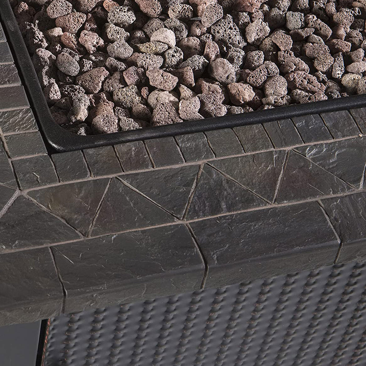 Endless Summer GAD1401M 30,000 BTU Gas Firepit Table w/Mantel & Lava Rock (Used)