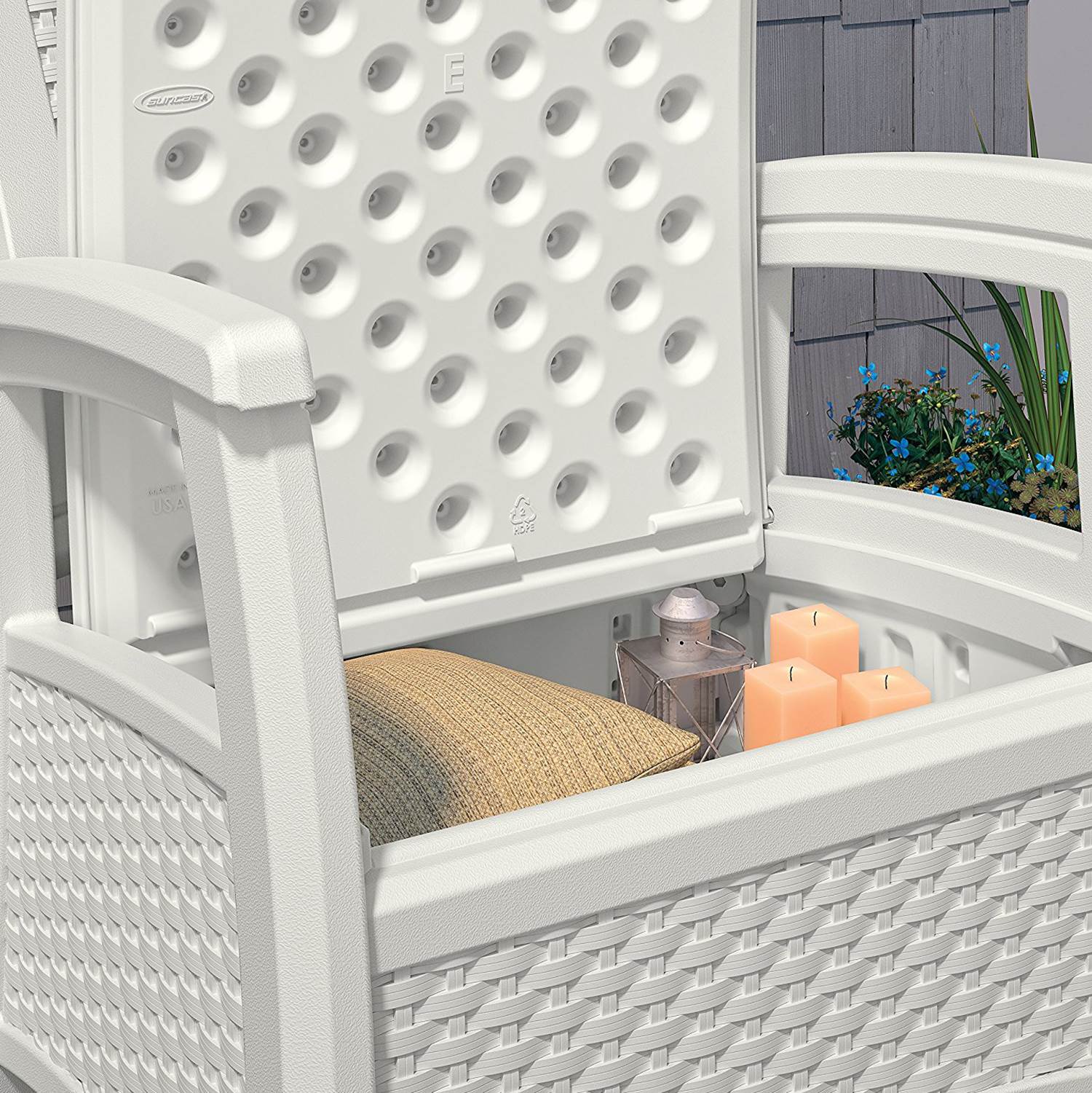 Suncast Elements Resin Wicker Design Club Chair with Storage, White (Used)