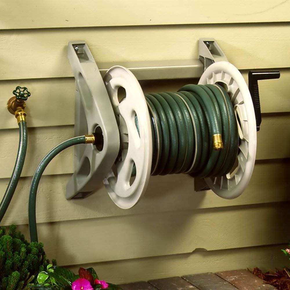 Suncast Hose Handler 200-Foot Capacity Wall-Mounted Garden Hose Reel | Used