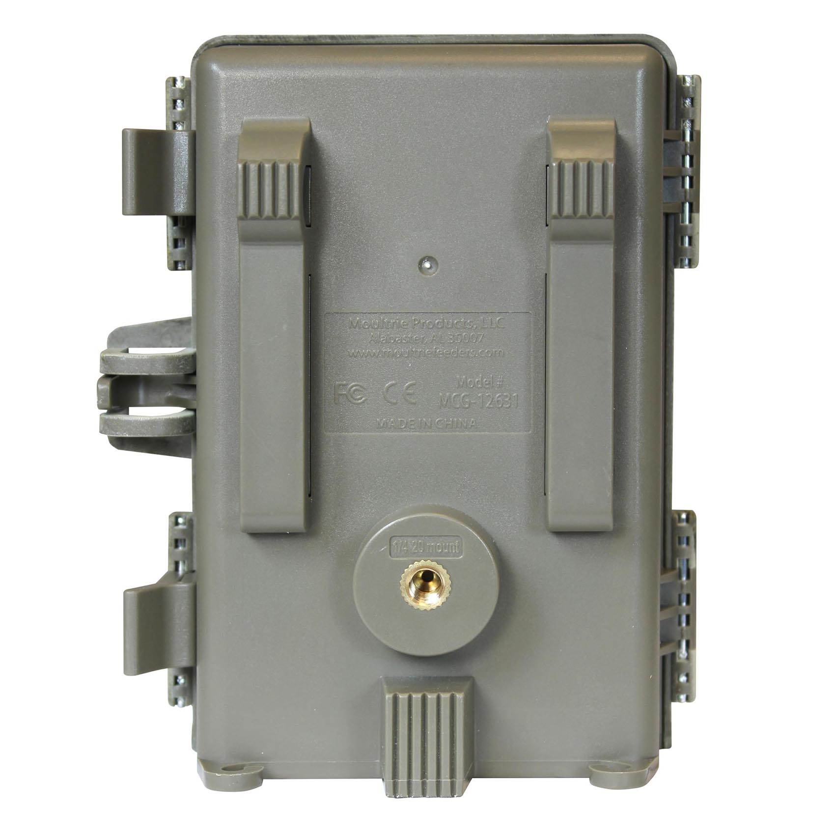 Moultrie M-880 Low Glow IR Trail Game Camera + SD Card (Certified Refurbished)