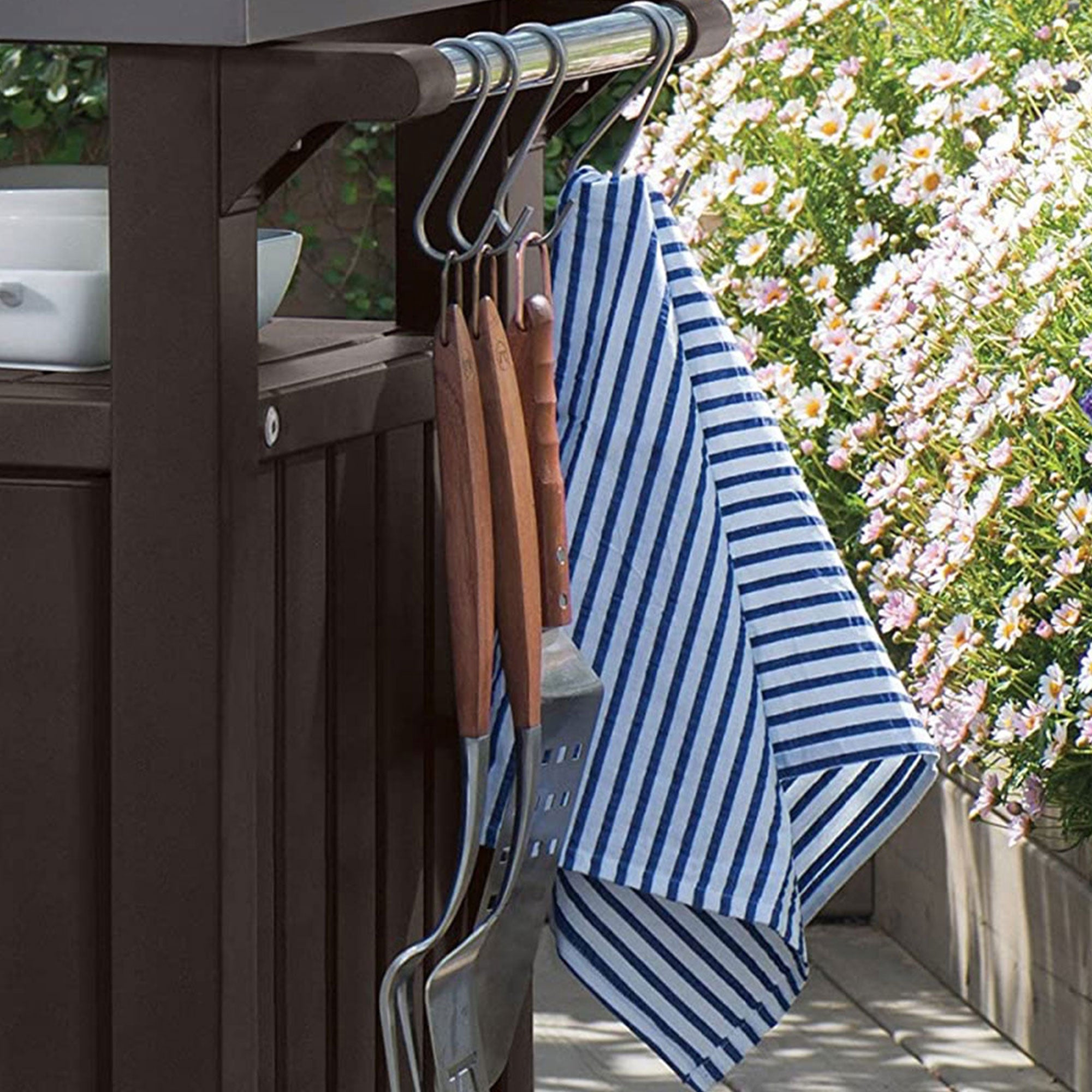 Keter Unity 40 Gal Entertainment Patio Storage BBQ Grilling Bar Cart (Used) - VMInnovations