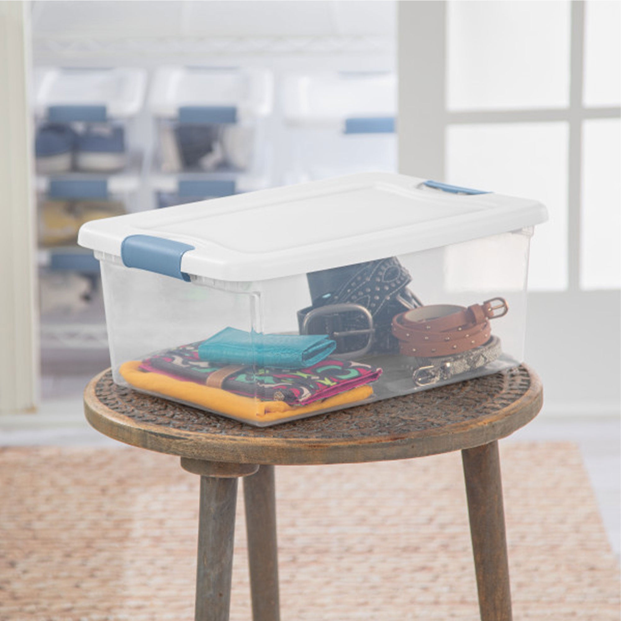Sterilite 15-Quart Clear & Blue Stackable Latching Storage Box Container (Open Box)