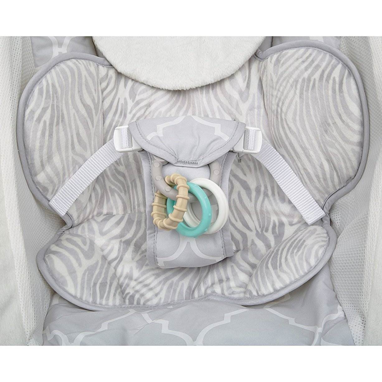 Fisher Price Safari Dreams Deluxe Singing Auto Rock n Play Sleeper (Open Box)
