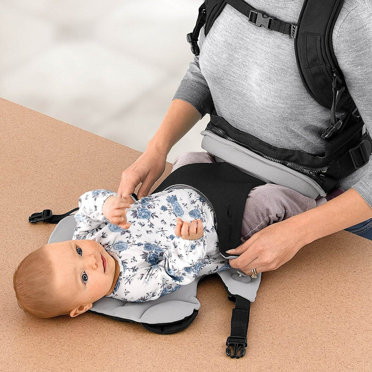 Chicco Forward/Rear Facing Adjustable Baby Carrier Infant Wrap (Open Box)