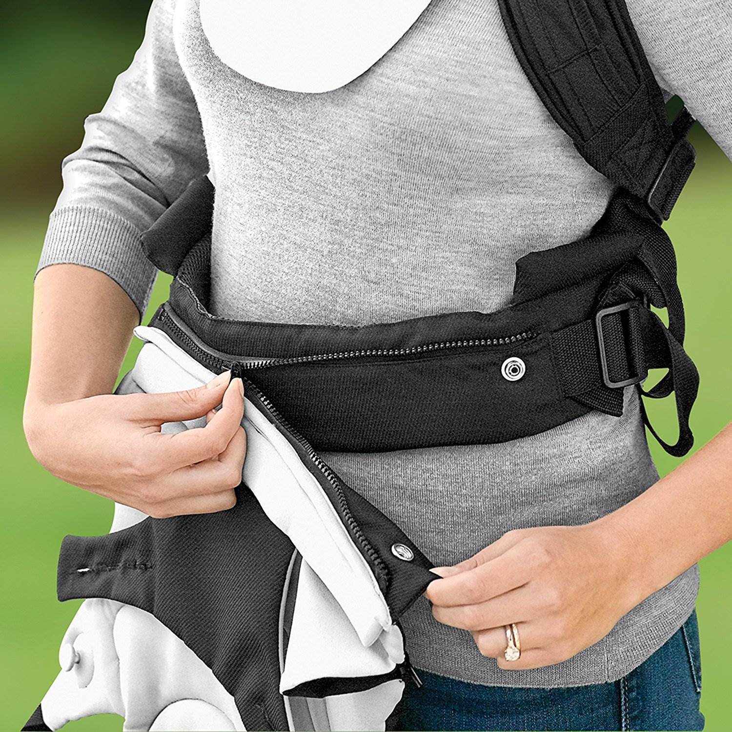 Chicco Forward/Rear Facing Adjustable Baby Carrier Infant Wrap (Open Box)