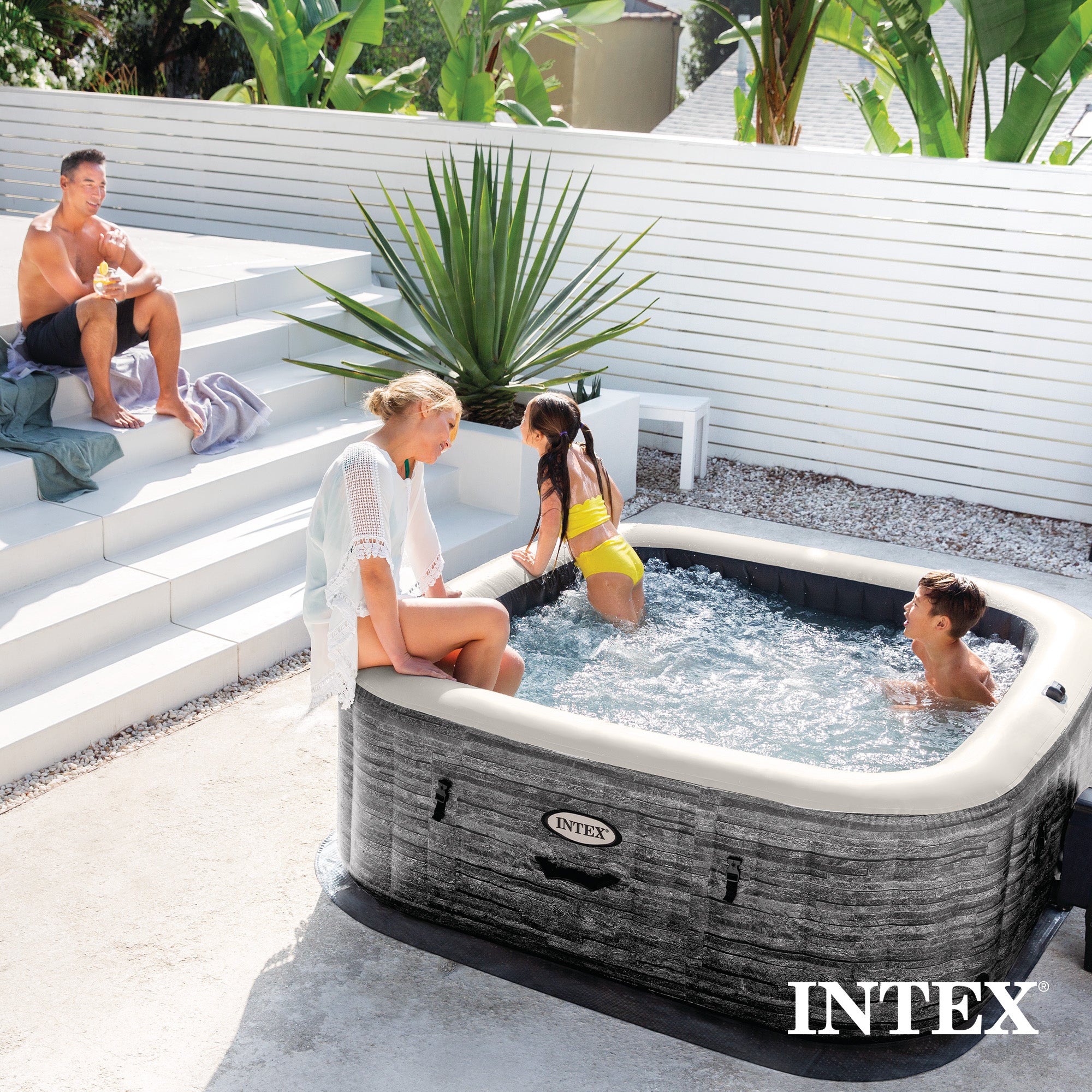 Intex PureSpa Greystone Deluxe Spa Set, 170 Bubble Jet Hot Tub w/ Cover (Used) - VMInnovations