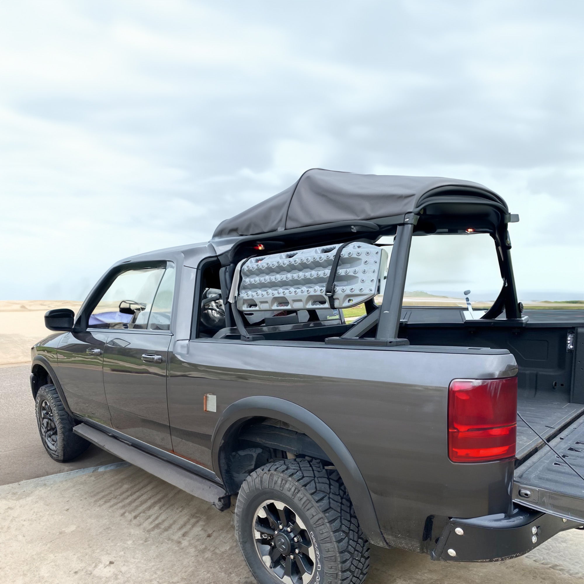 Yakima 35lb Capacity Recovery Track Mount for Yakima HD Bars or SideBar (Used) - VMInnovations