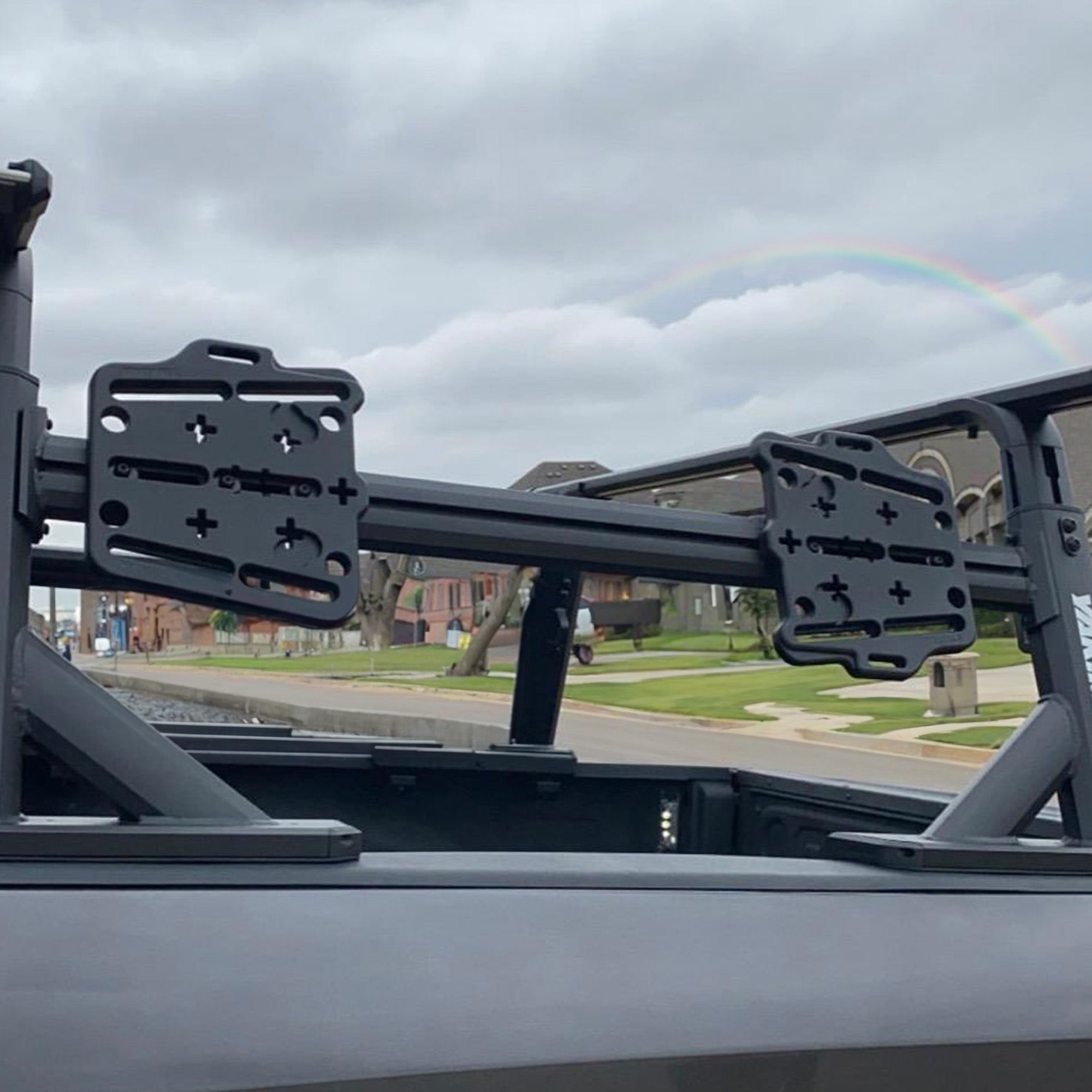Yakima 35lb Capacity Recovery Track Mount for Yakima HD Bars or SideBar (Used) - VMInnovations