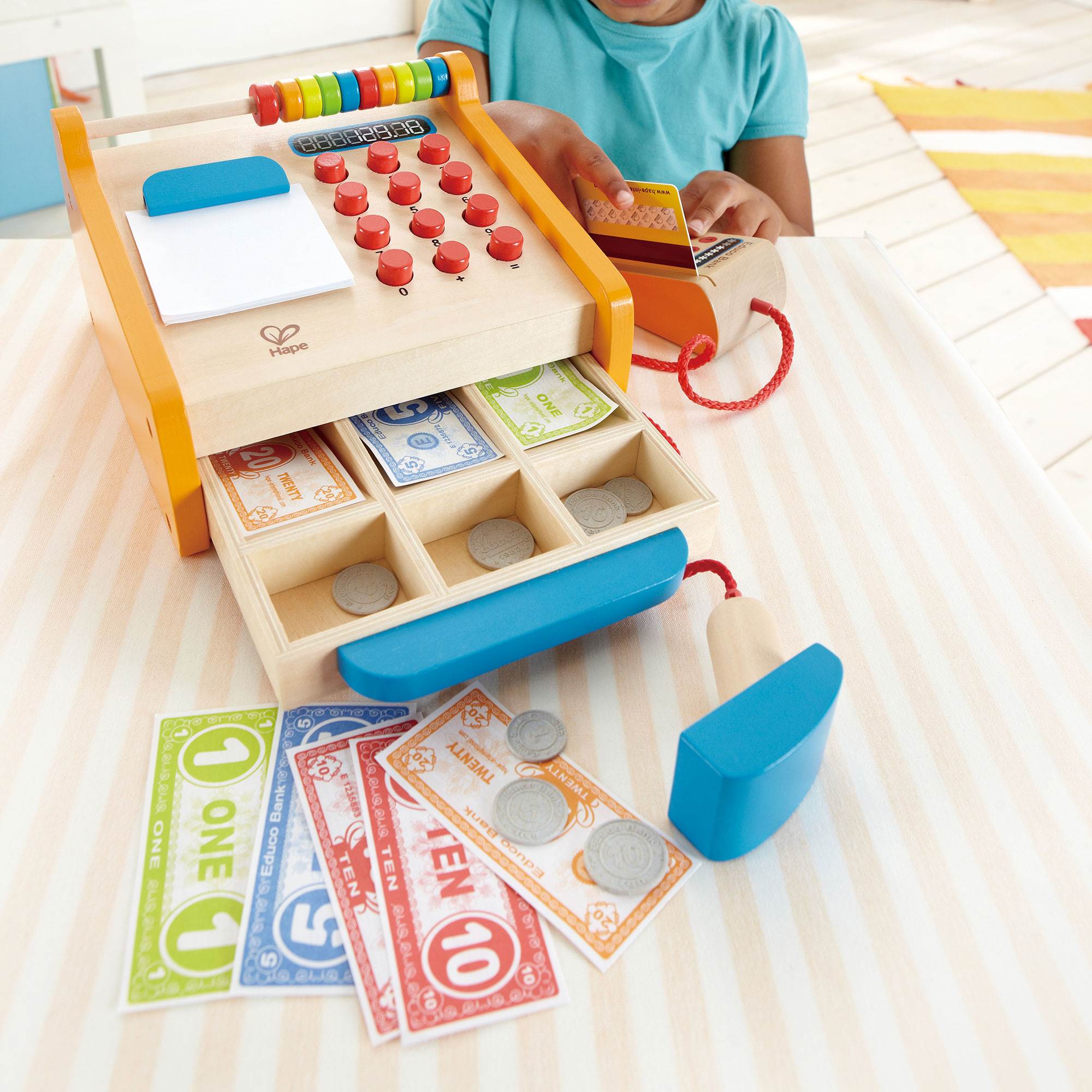 Hape Toys Kids Wooden Checkout Store Cash Register Educational Pretend Playset (Refurbished)
