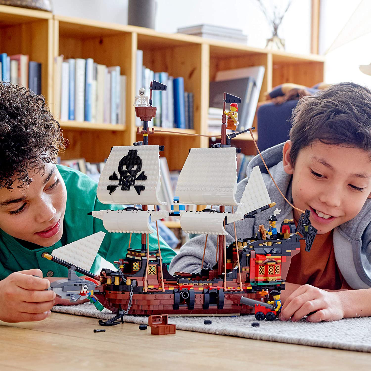 LEGO Creator 31109 Pirate Ship 1264 Piece Set Block Building Set w/ Minifigures - VMInnovations