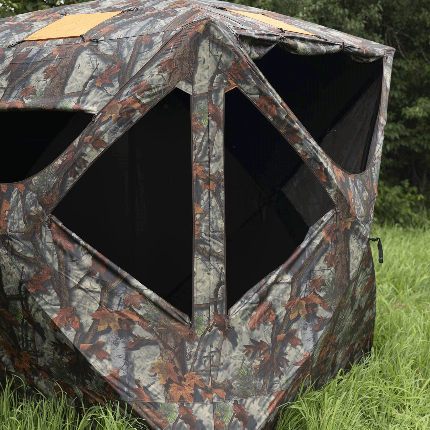 Barronett Blinds Tag Out Pop Up Hunting Blind, Bloodtrail Woodland (Open Box) - VMInnovations