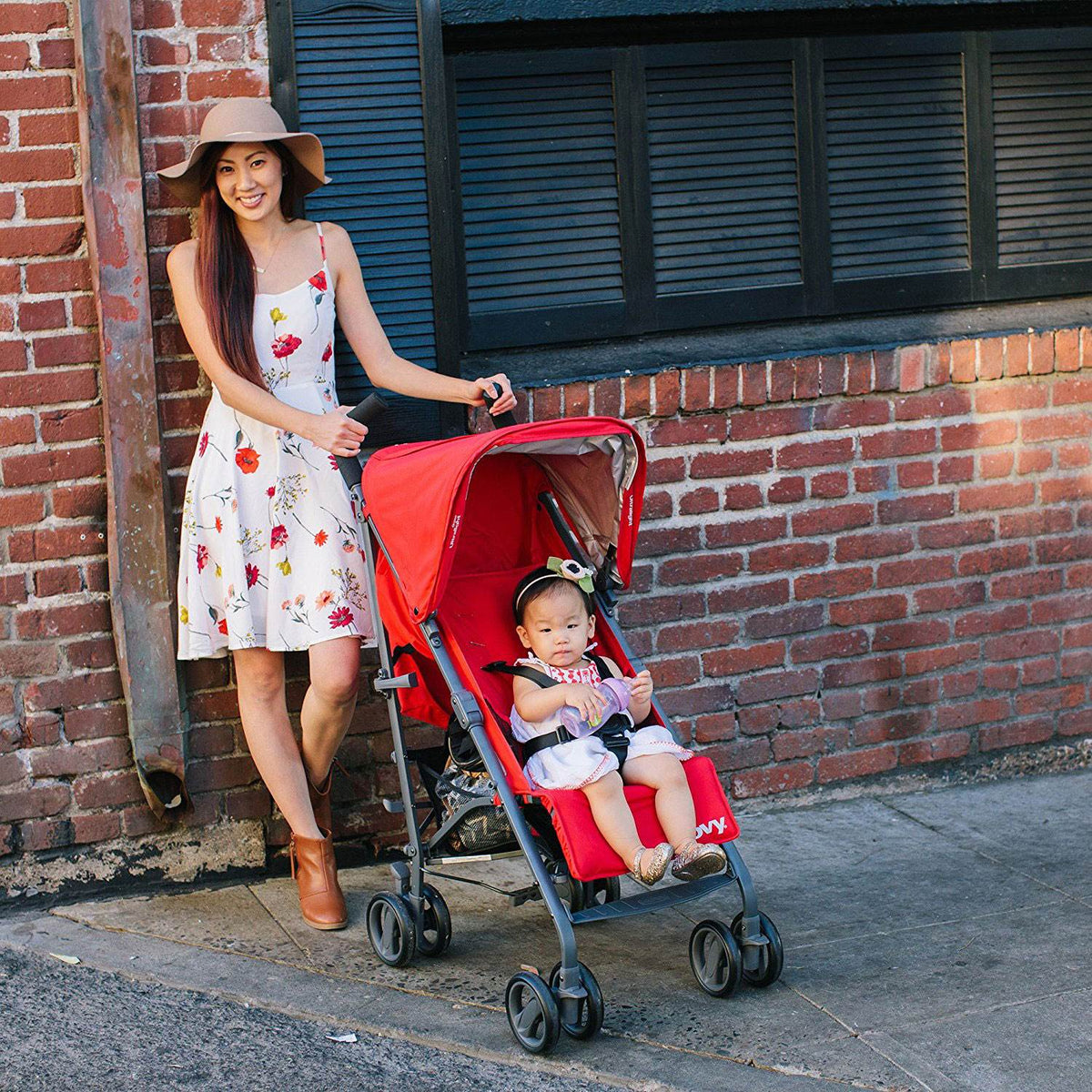 Joovy Groove Lightweight Compact Umbrella Canopy Baby Stroller Red(Open Box)