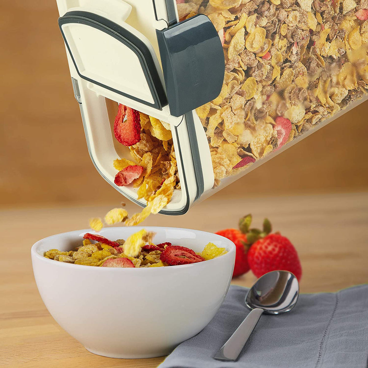 PrepWorks by Progressive 4.5-Quart Large Plastic Cereal Keeper Container, Clear