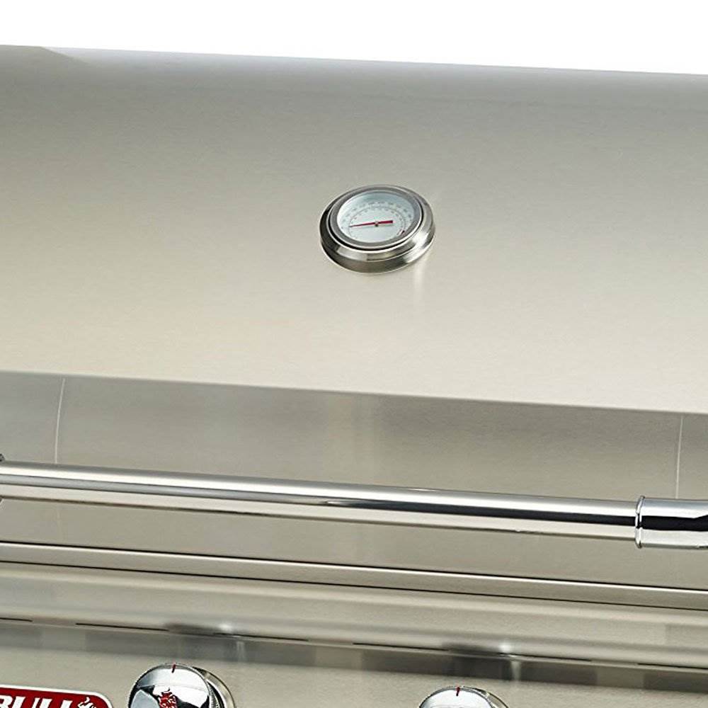 Bull Lonestar 4 Burner 30'' SS Natural Gas Fired Barbecue Grill Head (Open Box)