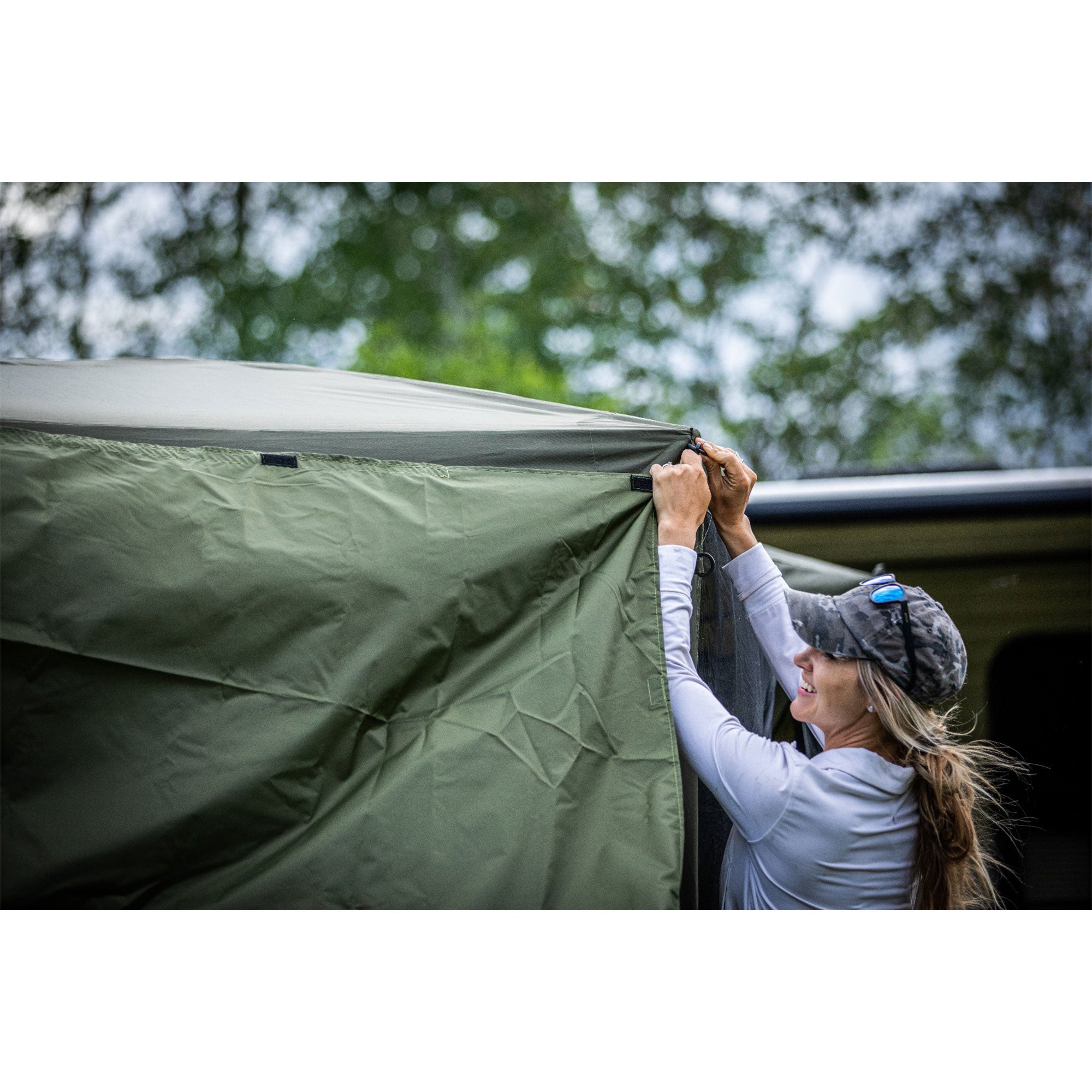 Canopy Shelter Screen Hub Green Fabric Wind & Sun Panels (3 pack) (For Parts) - VMInnovations
