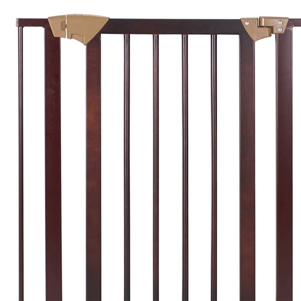 Baby Trend Pressure Fit Hard Wood & Metal Baby and Pet Easy Lock Safety Gate