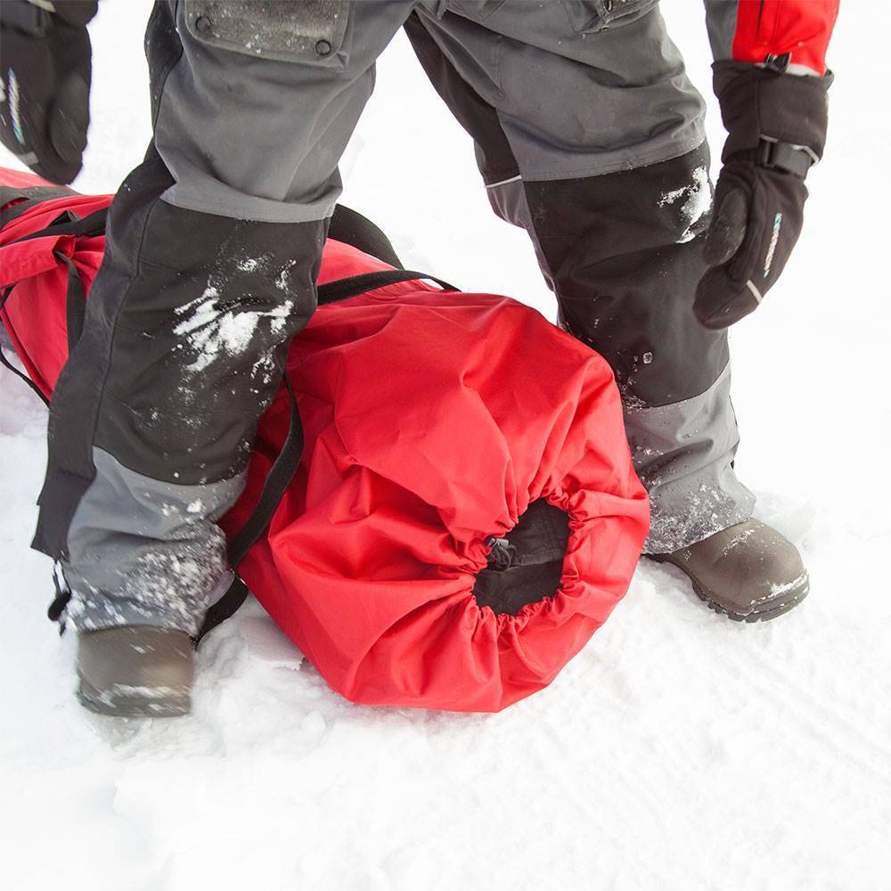 Eskimo FatFish Insulated 7-9 Person Pop Up Ice Fishing Hut (Used)