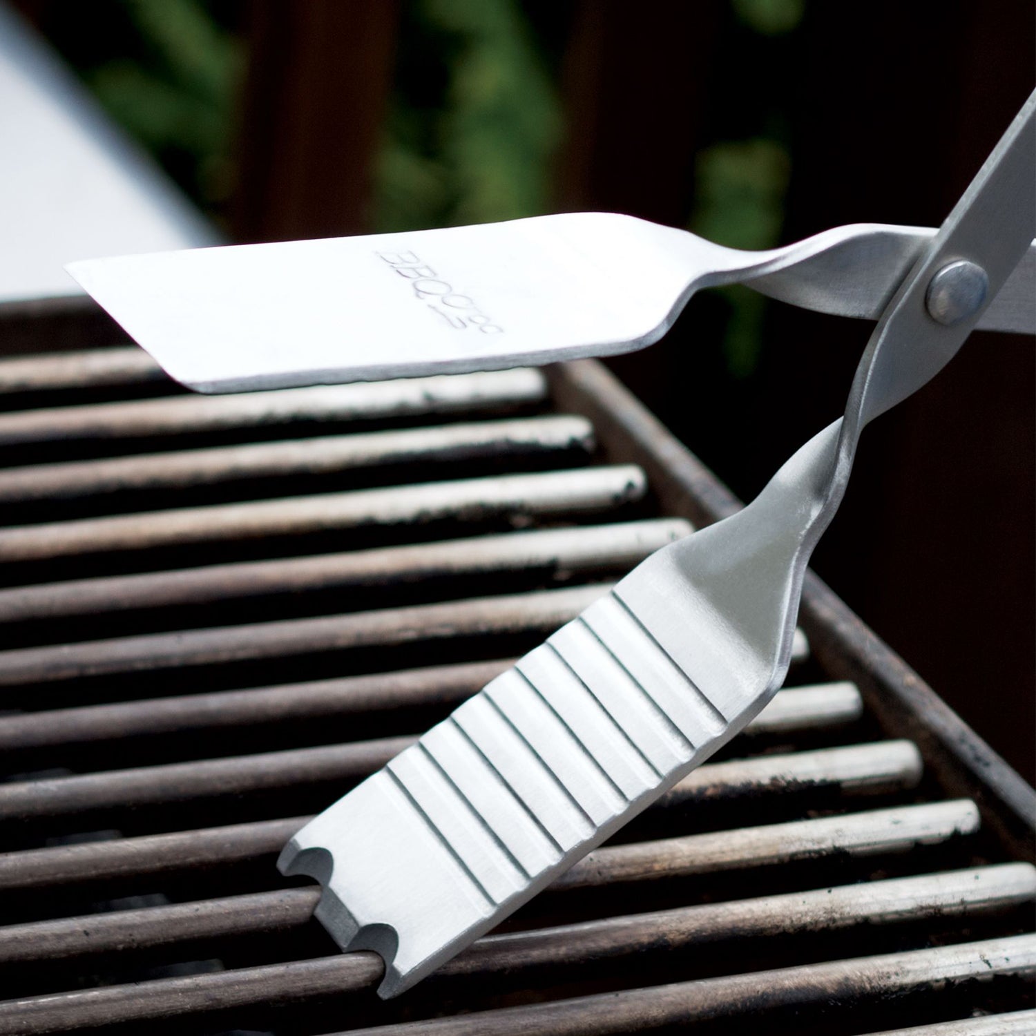 BBQ Croc 18 Inch Cooking & Grilling Multi Tool w/ Tongs, Scraper, & Flashlight