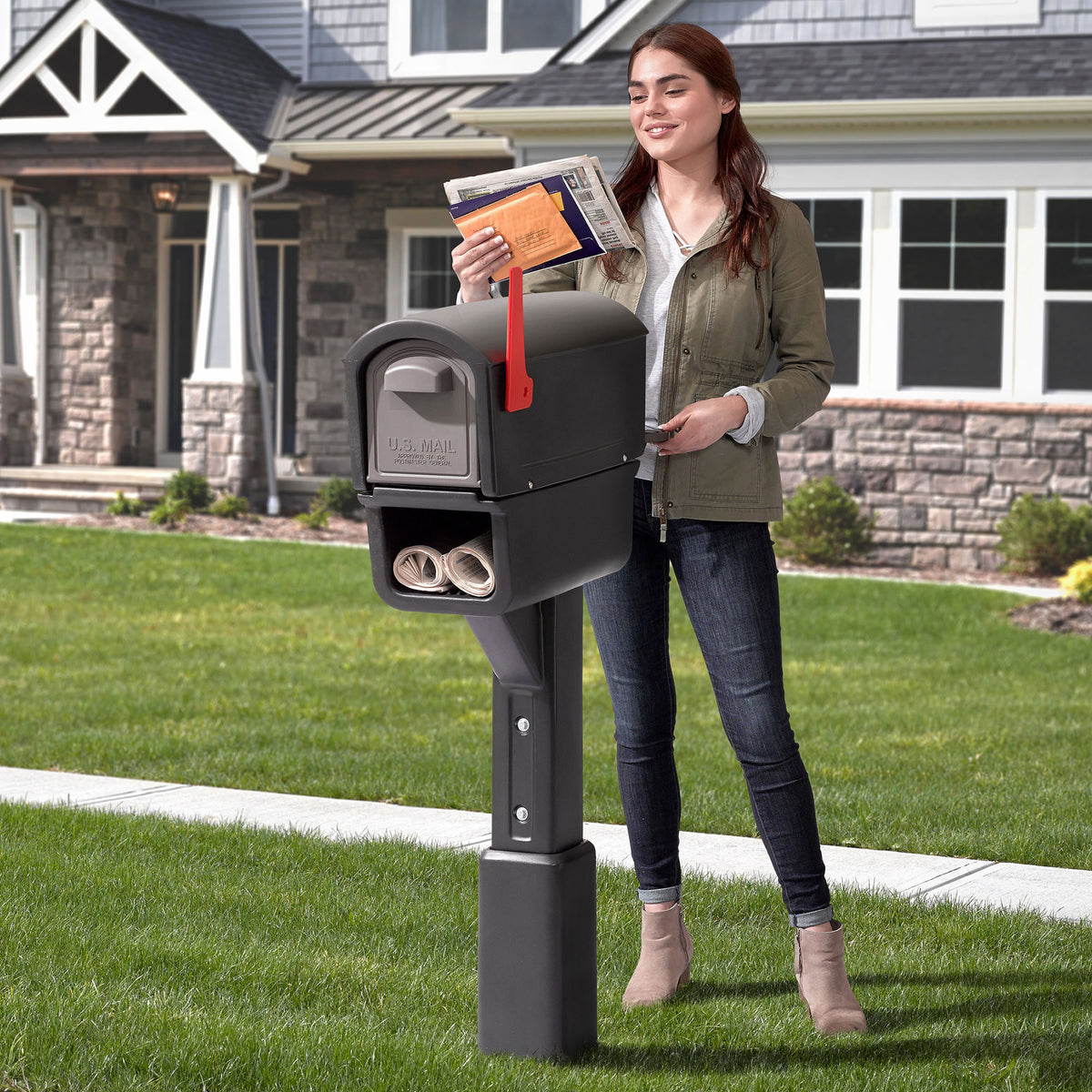 Step2 583399 MailMaster Express Plus Plastic Post Mount Home Mailbox, Black
