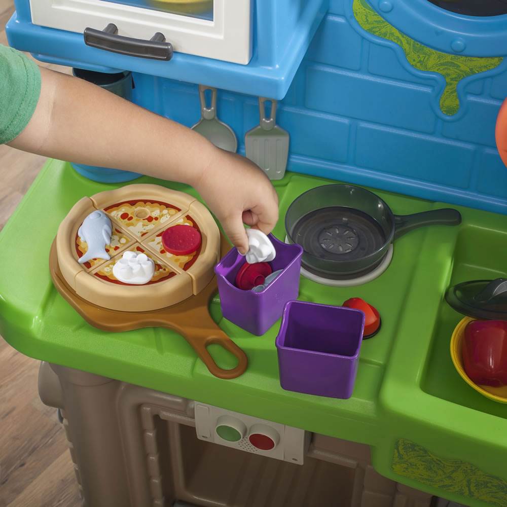 Step2 Teenage Mutant Ninja Turtles Kids Pizza Kitchen Cooking Set (Open Box)