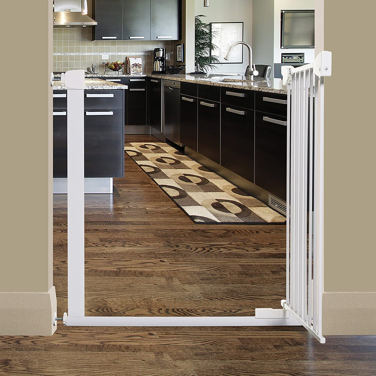 Dreambaby Boston Extra Tall Auto Close Baby Gate with EZY Check Indicator, White - VMInnovations